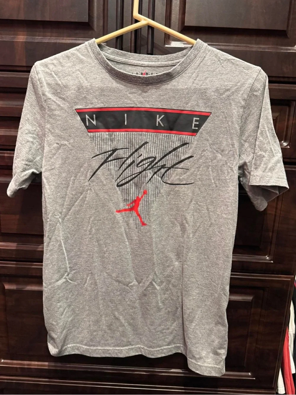 Nike Grey Short-Sleeve 'Flight' Graphic Tee with Red Accent boys XL